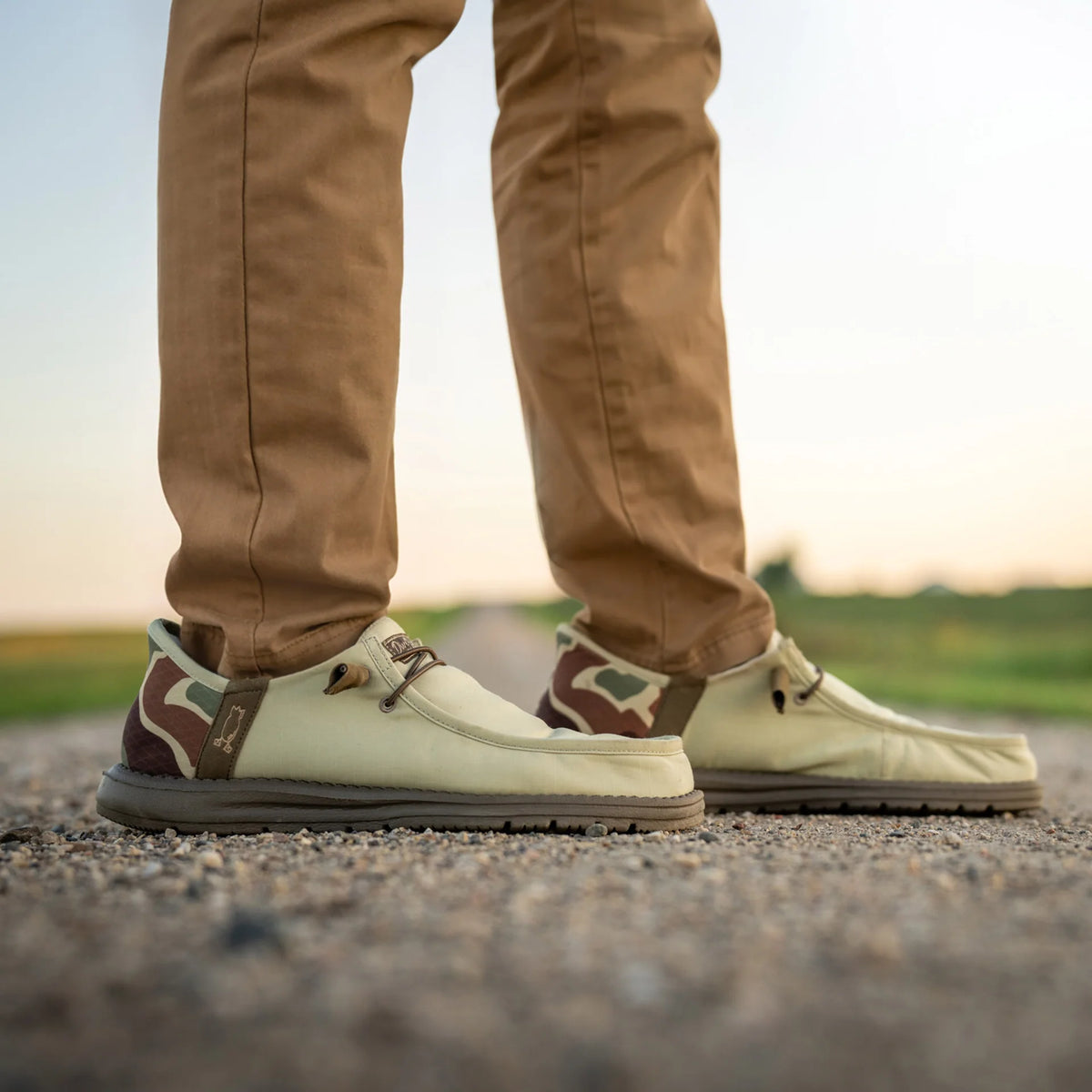 DIVE BOMB BOMBERS EARTH TAN 10