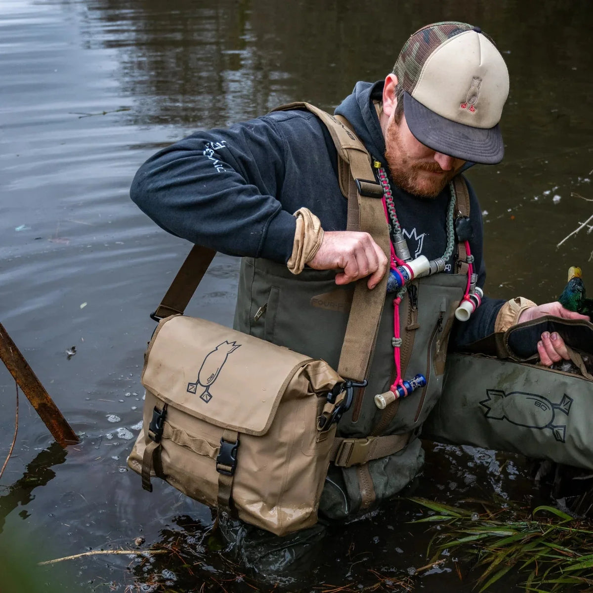 DIVE BOMB DRYLINE BLIND BAG BROWN