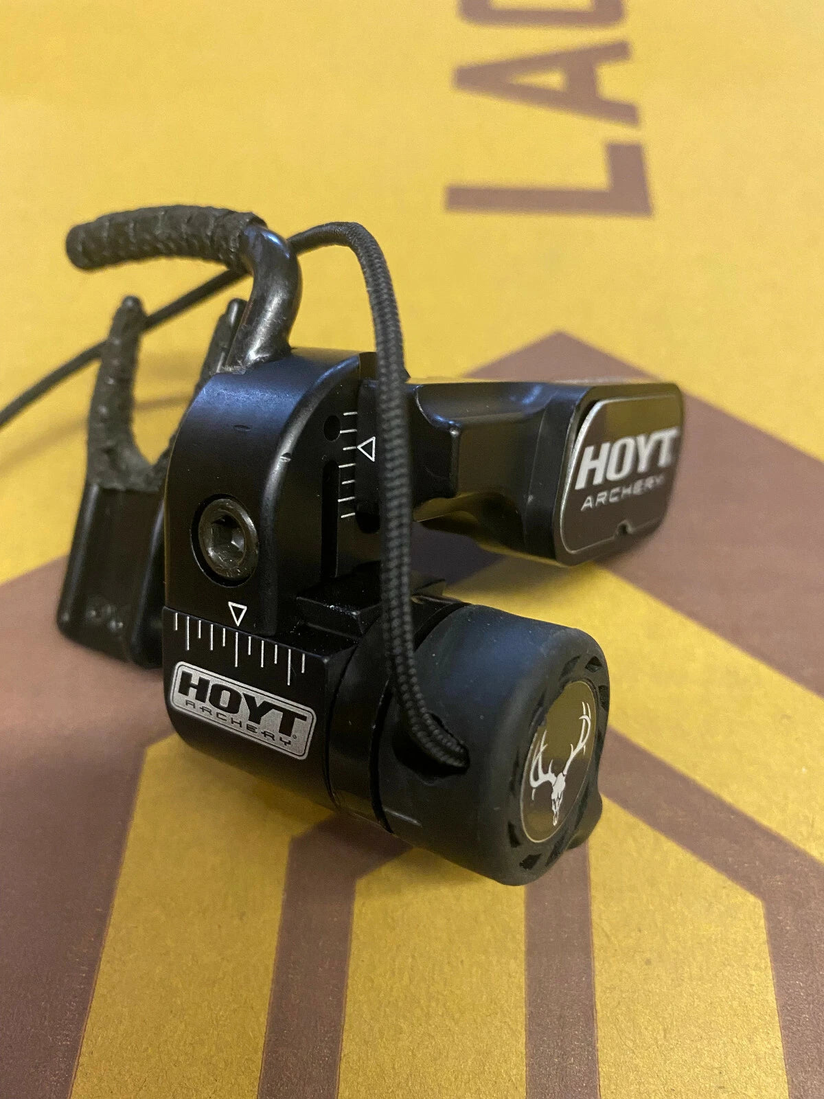 QAD HOYT ULTRAREST HDX RH BLK